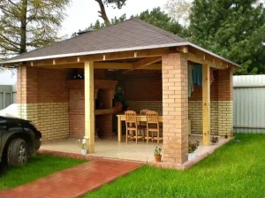 Альтанка з піччю, мангалом чи барбекю